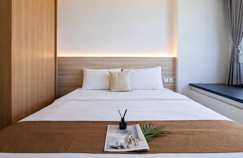Panunggangan Utara Apartment | Splendid Warm Studio Room At Apartment Collins Boulevard