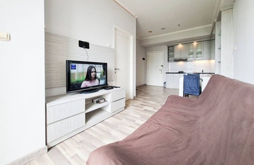Pinang Apartment | Cozy Living 1Br Apartment At Silkwood Residence