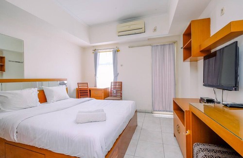 Depok Apartment | Comfort Studio Apartment At Margonda Residence 2