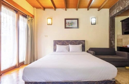 Parongpong Hotel | Cottage Syariah GS Rumah Kayu