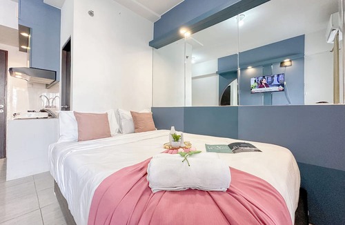 Sidoarjo Apartment | Restful Blue Studio At Suncity Residence