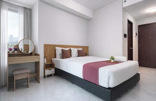 Surabaya Apartment | Good And Restful Studio With City View At Trans Icon Surabaya Apartment