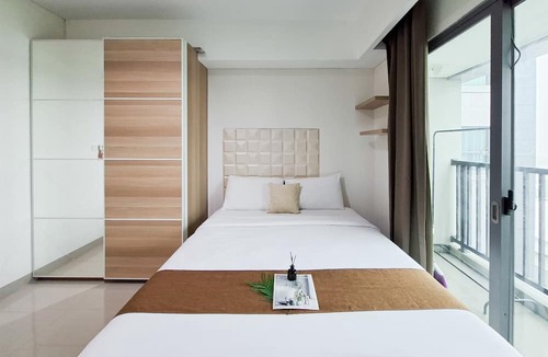 South Tangerang Apartment | Comfortable 1Br Without Living Room At Apartment Bintaro Embarcadero