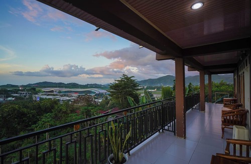 Labuan Bajo Bed & Breakfast | Golo Tango Homestay