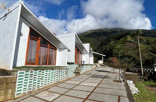 Banjarasri Cabin | Glamping Puncak Mangli