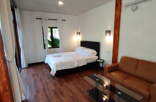 Dinoyo House | Ratu Roso Resort