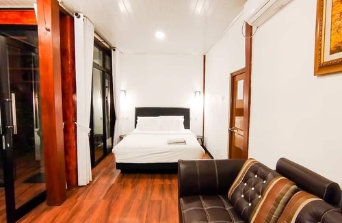 Dinoyo House | Ratu Roso Resort