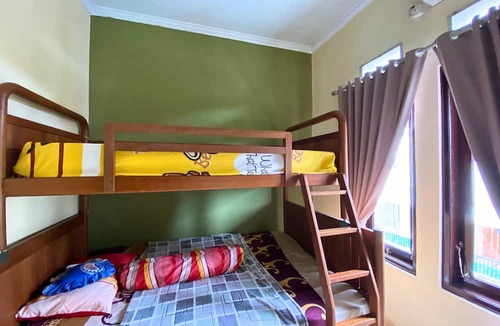 Yogyakarta House | Home Sweet Home Dekat UMY by Simply Homy