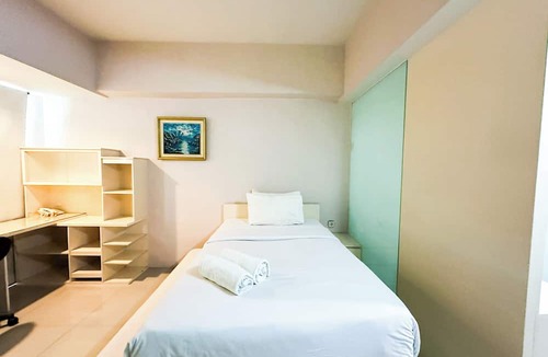 Siwalankerto Apartment | Modern Studio Near Petra Christian University At The Square Surabaya Apartment