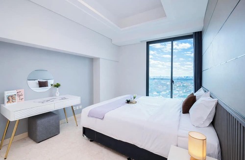 Central Jakarta Apartment | Comfy 2Br With City View At Capitol Suites Apartment