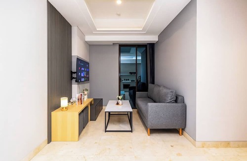 Central Jakarta Apartment | Exquisite 3Br At Capitol Suites Apartment