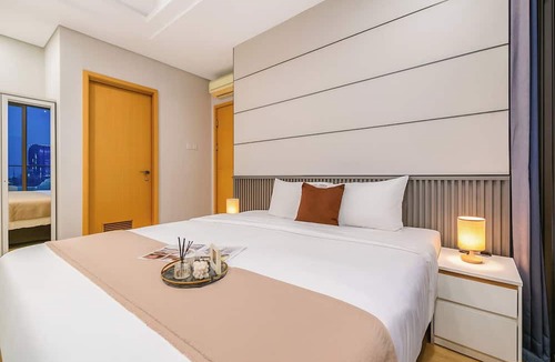 Central Jakarta Apartment | Exquisite 3Br At Capitol Suites Apartment