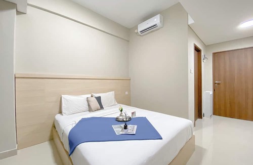 Kedungmanggu Apartment | Good And Spacious Studio Lrt City Royal Sentul Park Apartment