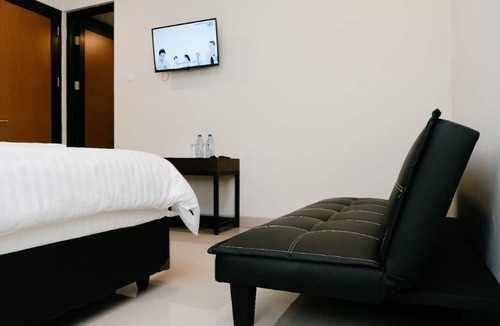 Batu Karas Hotel | HAU BATU KARAS