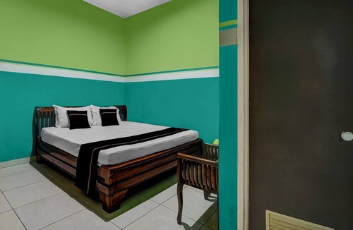 Bogor Hotel | OYO 3738 Pemda 22 Mansion