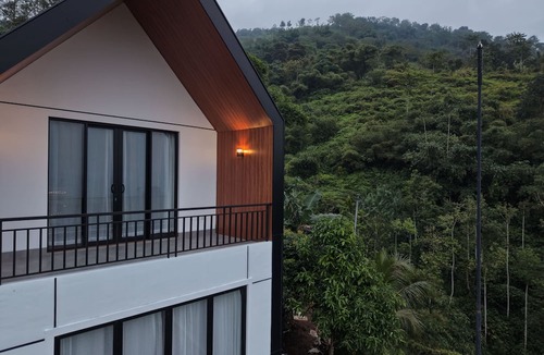 Cijeruk Resort | Anemos Resort By Tamastu