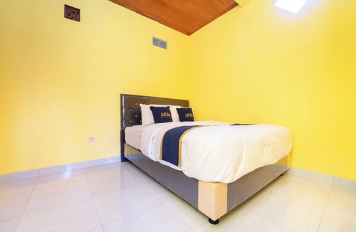 Ngemplak House | Berkah Guest House Prambanan By ARBA