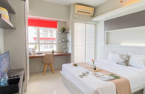 Pondokcina Apartment | Cozy Living Studio At Apartment Taman Melati Margonda