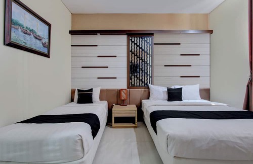 Laweyan Hotel | Collection O near Stadion Manahan