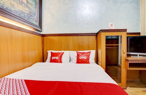 Malang Hotel | OYO 90303 Cafe & Homestay Kolam Pancing
