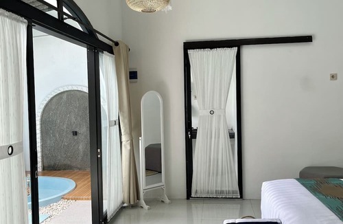 Ngaglik Villa | Villa Bale Tentrem Pamungkas