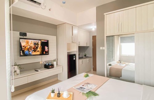 Kedungmanggu Apartment | Standard Studio Apartment At Lrt City Sentul - Royal Sentul Park