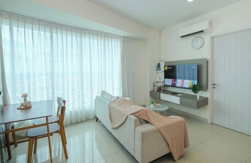 Pekayon Jaya Apartment | Spacious 2Br Near Mall At Grand Kamala Lagoon Apartment