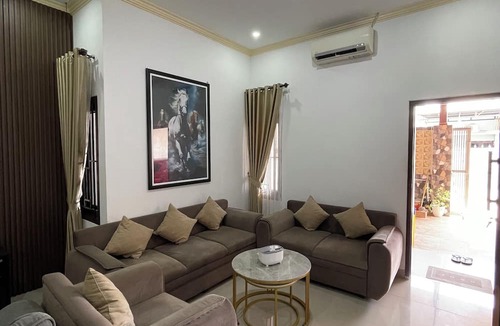Mataram House | Casa De Bella BnB