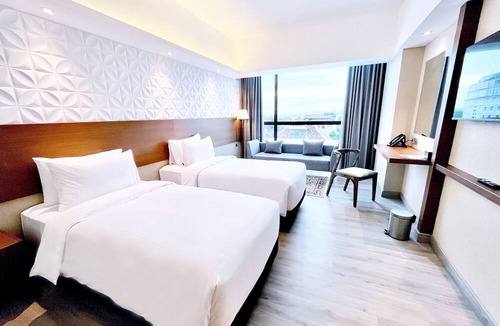 Central Yogyakarta Hotel | The Jogja Hotel & Conference Center - Malioboro