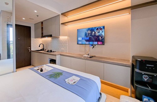 Ciputat Apartment | Modern And Warm Studio At Apartment Transpark Bintaro