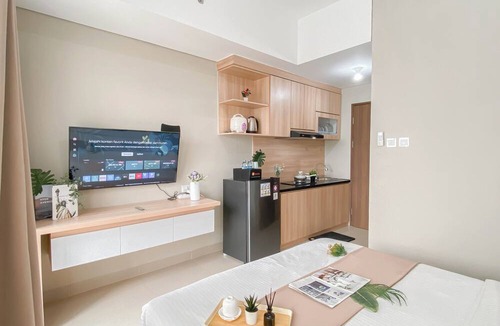 Kedungmanggu Apartment | Soft Ivory Studio At Royal Sentul Park Apartment