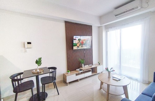 Suko Manunggal Apartment | Simple 1Br Near Mall At Grand Sungkono Lagoon Apartment