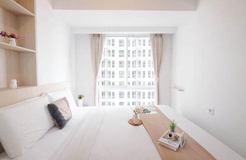 Old Jakarta Apartment | Soft 2Br At Tokyo Riverside Pik 2 Apartment