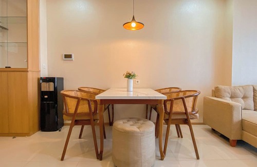 Jakarta Apartment | Warm Contemporary 2Br Apartment At Samara Suites