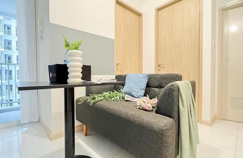 Old Jakarta Apartment | Modern 2Br Apartment Near Tokyo Hub At Tokyo Riverside Pik 2