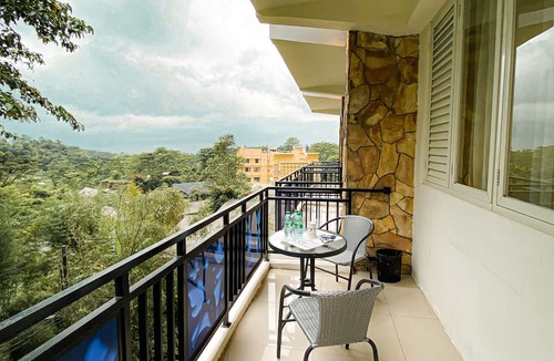 Bumiaji Hotel | Transformer Center Hotel