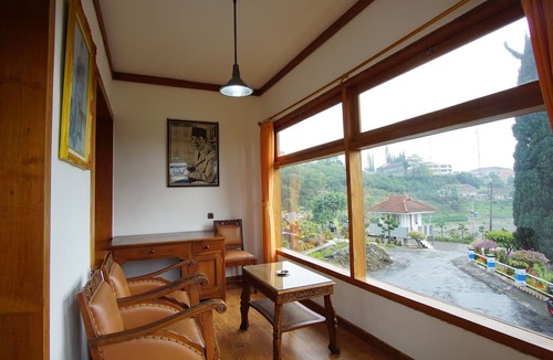 Ngaglik Hotel | Hotel Selecta Batu Malang
