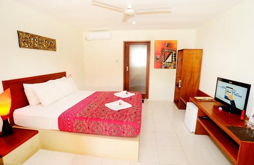 Senggigi Hotel | Mama Bella's Retreat