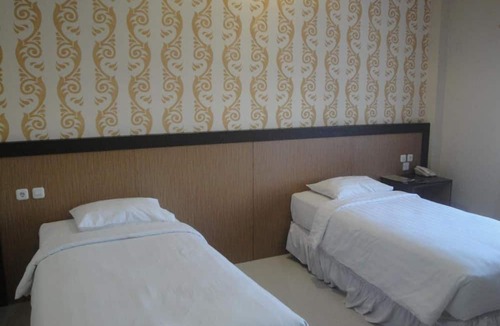 Maumere Hotel | Sylvia Hotel Maumere