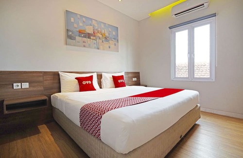 Dago Hotel | OYO 94729 Regia Dago