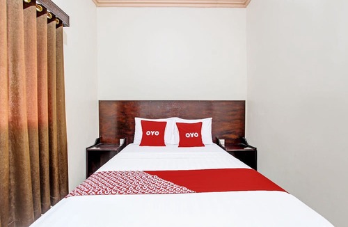 Wonogiri Hotel | OYO 92289 Hotel Aji Kusuma