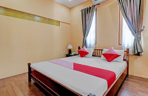 Cisarua Hotel | Collection O My Grand