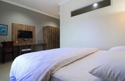 Cisarua Hotel | Belvilla Bogor near Citra Alam Riverside formerly Aries Biru Hotel