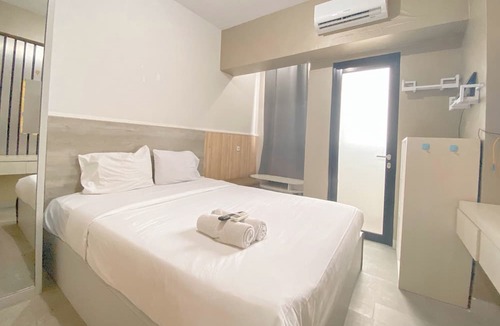 Jatingaleh Apartment | Well Furnished Studio At The Alton Apartment