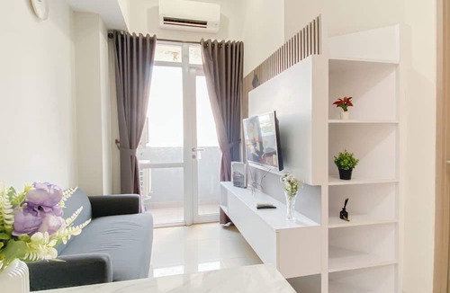 Cikarang Apartment | Neat 1Br At Vasanta Innopark Apartment