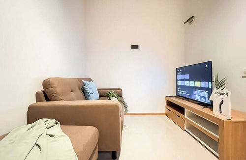 Mampang Prapatan Apartment | Modern 1Br At Samara Suites Apartment