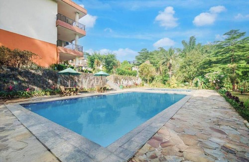 Cisarua Hotel | Tripletree Ken Hotel