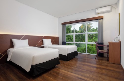 Baturaden Hotel | Casa De Lani Resort & Convention
