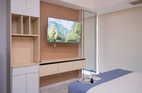 Pinang Apartment | Spacious Studio At Apartment The Smith Alam Sutera