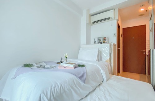 Kayu Putih Apartment | Comfy And Minimalist Studio Apartment At Tifolia
